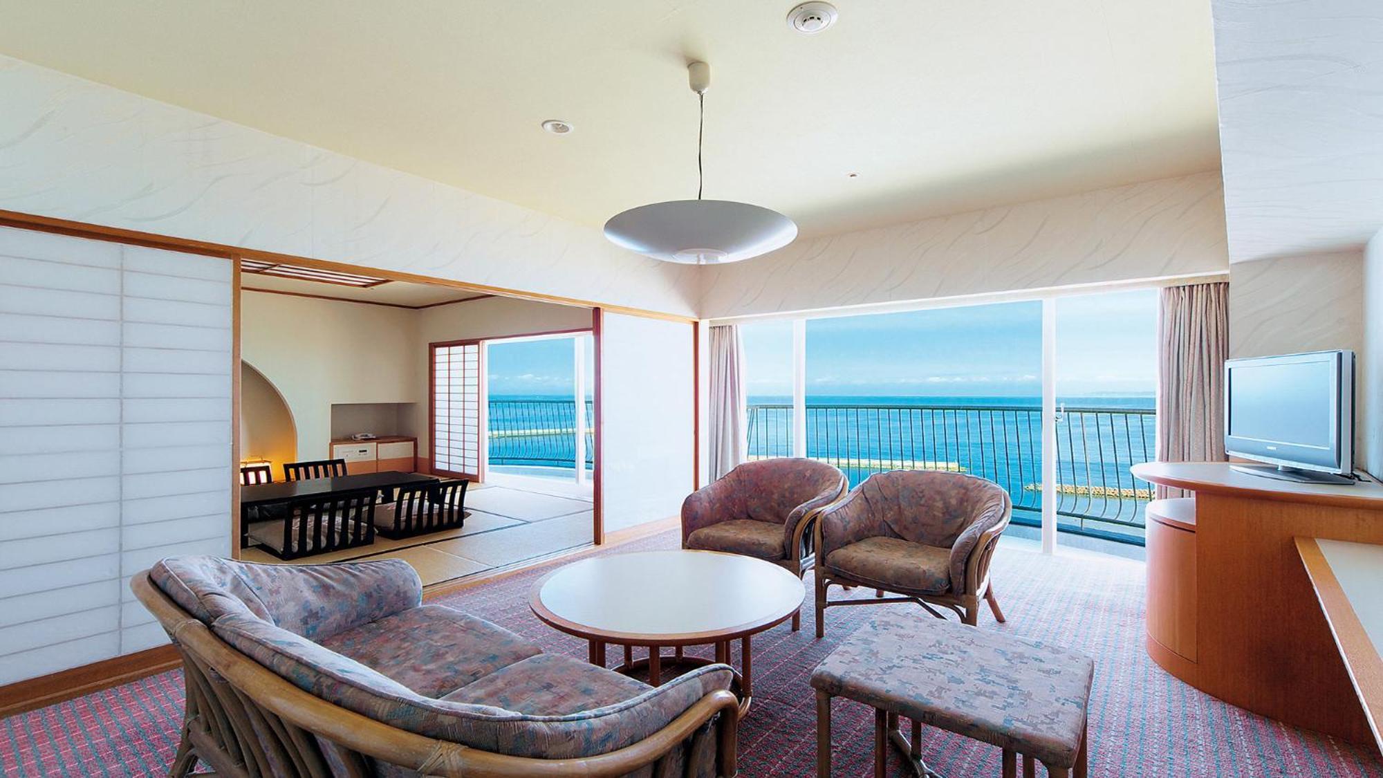 Irago Resort & Convention Hotel Tahara Exterior photo
